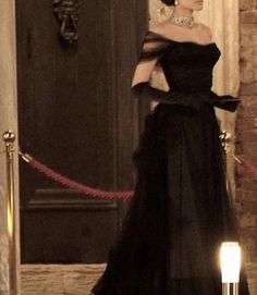 Yule Ball Aesthetic Dress, Black Yule Ball Dress, Yule Ball Dress Aesthetic, Ball Dress Aesthetic, Ballgown Aesthetic, Ballroom Dress Gowns, Yule Ball Outfits