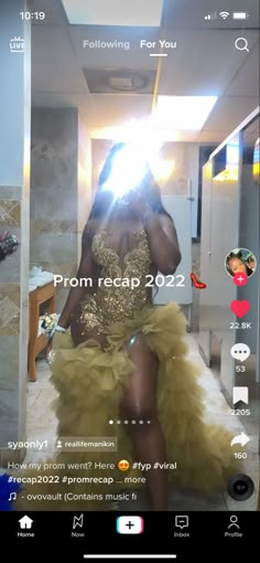 Baddie Prom Dresses, After Prom Outfit, Classy Prom, Prom Inspiration, After Prom, Sparkly Prom Dresses, Gorgeous Prom Dresses, Gold Prom Dresses, Prom Girl Dresses