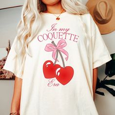 Red Cherry Aesthetic, Ropa Upcycling, Cute Tshirt Designs, Hand Lettering Logo, Red Cherry, Beach T Shirts, Fashion Graphic, Valentines Shirt, Pink Tshirt