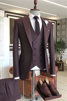 Elroy Glamorous Burgundy Peaked Lapel Three Pieces Men Suits For Prom Prom For Guys, Prom Suits For Men, Stylish Mens Suits, Suits Men Business, Classy Suits, Burgundy Jacket, Suit For Men, Dress Suits For Men, Designer Suits For Men