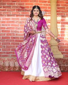 Designer Lehanga, Saree With Belt, Navratri Dress, Indian Bridal Outfits, Chaniya Choli, Wedding Lehenga, Indian Weddings, Party Wear Sarees