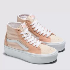 Size: 7 Item Ships Without Box - I Don’t Have Any Shipping Boxes Big Enough Color: Light Pastel Orange Suede And Canvas Upper Lightly Padded Tongue And Leather-Lined Collar 1.75" (4.5cm) Midsole Teaching Fits, Preppy Ideas, Aesthetic Shoe, Vans Shoes Fashion, Girl Hood, Preppy Inspo, Cute Vans, Platform Vans, Preppy Things