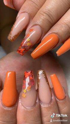 Unghie Sfumate, Fall Gel Nails, Fall Acrylic Nails, Thanksgiving Nails, Fall Nail Art, Orange Nails, Nail Bar, Autumn Nails, Fall Nail