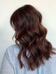 Brown Auburn Hair, Tones And I, Brown Hair Balayage, Auburn Hair, Hair Inspiration Color, Hair Inspo Color, Hair Color For Black Hair, Brunette Hair