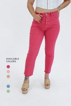 Learn how Alexander Jane’s Colored Tummy Control Ankle Crops can enhance your style and confidence. Sizes up to 24 and several colors to choose from! #Style #InclusiveFashion #AlexanderJane Confidence