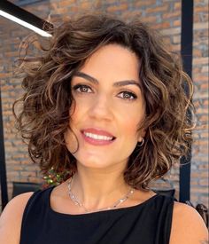 Haircut Tip, Thick Curly Hair, Short Curly Haircuts, Haircuts For Curly Hair, Haircut For Thick Hair, Curly Hair Cuts, Short Curly Hair, Cool Haircuts