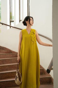 Elegant Linen V-neck Maxi Dress, Linen V-neck Sundress Maxi Dress, Spring V-neck Ramie Dress, Spring Linen Shift Midi Dress, Linen Shift Midi Dress For Spring, V-neck Ramie Linen Dress, Elegant Dresses With Notched Neckline For Vacation, Elegant V-neck Split Neck Dress For Summer, Spring Daywear Dress With Notched Neckline