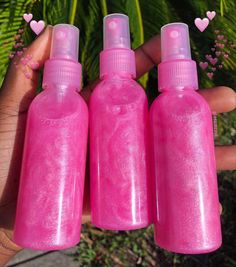 Body Glitter Spray, Gloss Diy, Shimmer Oil, Glow Getter, Being Extra, Lip Gloss Homemade, Body Oil Spray, Shimmer Body Oil, Beauty Entrepreneur