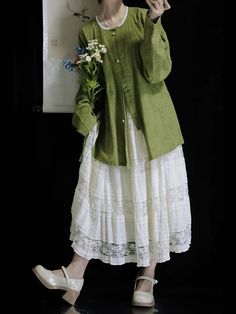 Rice Grain 米豆 Hanyuansu Cotton Lace Skirt – Nüwa Hanfu Colorful Basic Outfit, Loose Skirt Outfit, Basic Skirt Outfit, Outfits With Long Skirts, Modest Fashion Summer, Green And White Outfit, Green Skirt Outfit, Flowy Skirt Outfit, Flowy Clothes