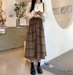 Lasaky - High-Waisted Coffee Plaid Midi Skirt with Pleats and Large A-line Umbrella Silhouette Warm Skirts, Fashion Umbrella, Umbrella Skirt, Plaid Pleated Skirt, Pleated Long Skirt, Skirts Midi High Waisted, Long Skirts For Women, Elegant Skirt, Skirt Long