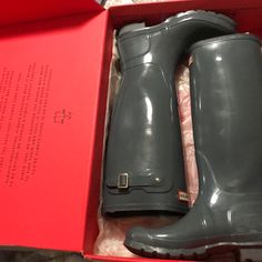 Great Condition, Only Worn A Few Times. Some Scuffs On The Heels But Can Be Cleaned Off. Size 9 Gloss Graphite. Reduced Price With Hunter Bundle. Hunter Rain Boots, Shoes Grey, Hunter Shoes, Women Hunters, Winter Rain, Rain Boots, Women Shoes, Boots, Heels