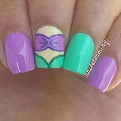 Easy Little Mermaid Nail art Little Mermaid Nails, Disney Nail Designs, Kids Nail Designs, Nail Art Disney, Nails For Kids, Disney Nails, New Nail Art, Girls Nails