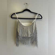 Shein Fringe White Sleeveless Crop Top Cami Size Small Nwot White Tank Top For Party, White Vest Top For Party, White Party Vest Top, Sleeveless Crop Top For Summer Evenings, White Camisole For Spring Party, Sleeveless Crop Top For Evening Summer Events, White Spaghetti Strap Crop Top For Party, White Spring Party Camisole, White Sleeveless Camisole For Party