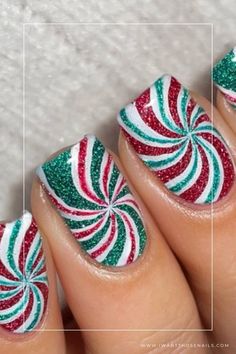 Spearmint Christmas Nails, Christmas Nails Ornament Art Designs, Green And Red Candy Cane Nails, Christmas Swirl Nails, Peppermint Swirl Nails, Funky Christmas Nails, Christmas Nails Design Holiday, Candy Cane Nail Designs, Peppermint Nails