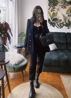 Rock Chic Work Outfit, Edgy Outfits Professional, Business Casual Rocker Chic, Rock Business Work Outfits, Classy Rock Outfit, Professional Rocker Style, Posh Goth Fashion, Office Rocker Outfit, Professional Gothic Outfits