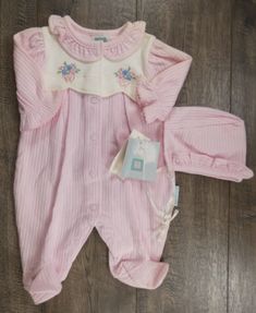 Fitted Cotton Sets For Coming Home, Cotton Fitted Coming Home Outfit Sets, Fitted Sets For Playwear, Fitted Long Sleeve Playwear Sets, Fitted Long Sleeve Sets For Playwear, Fitted Pink Cotton Set, Pink Matching Set For Spring, Pink Fitted Playwear Sets, Pink Baby Clothes