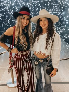 Western Chic Outfits, Country Western Outfits, Cute Western Outfits, Country Concert Outfits, Punk Girls, Winter 2024 Fashion, Raver Girl