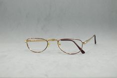 Vintage Unisex half-moon Eyeglasses, reading glasses. Prescription lensses incluided in the final price. Thank you for your visit and interest. I am an optometrist, and my life has revolved around optics for the past 25 years. During this time, I have managed to build an extensive collection of vintage glasses and other products, acquired from markets and clearances of former optical stores. I would like to make a part of this collection available to you with the aim of continuing to recycle the Glasses Prescription, Vintage Glasses, Eye Wear Glasses, Reading Glasses, Half Moon, Prescription Lenses, Eyewear Sunglasses, 25 Years, Sunglasses Accessories