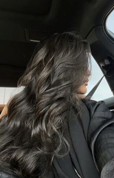 Indian Hair Aesthetic, Arab Hair, Long Dark Brown Hair, Black Hair Aesthetic, Hair Inspiration Long, Long Brunette, Soft Beauty, Long Hair Video, Hair Aesthetic