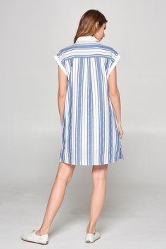 Such an easy throw on and go stripe woven shirt dress with pockets. So cute with your favorite sandals or sneakers. Easy to wear to dress that helps you look cute while staying cool. Side pockets Stripe woven shirt dress Button down closure Short sleeve Imported 100% Cotton Model is wearing size small, is 5'9" Runs true to size but if in between, recommend to size up Shirt Dress With Pockets, Kimono Sweater, Striped Shirt Dress, Button Dress, Top Gifts, Dress With Pockets, Sweater Skirt, Simple Dresses, Striped Shirt