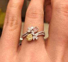 Engagement Diamond Rings, Designs Aesthetic, Aesthetic Edgy, Yellow Diamond Ring, Trendy Necklace, Fancy Rings, Fine Diamond Jewelry