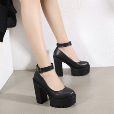 LBSFY - 5cm Waterproof Platform New Fashion Round Toe Pumps Square High Heels Ankle Strap Black Sexy Women Shoes 38 39 40 Front platform:5cm Back heels:13cm Front platform:5cm Back heels:13cm Front platform:6cm Back heels:14cm Square High Heels, Colored Tights, Round Toe Pumps, Stunning Shoes, Roman Fashion, Chunky High Heels, Super High Heels, Black Platform, Thick Heels