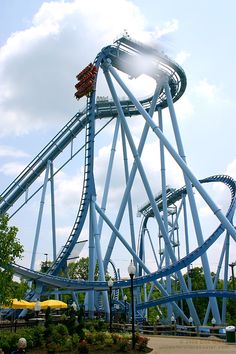 the roller coaster at six flags amusement park