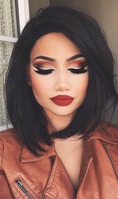 Wellness Competition, 30th Photoshoot, Black Haircut Styles, New Years Eve Makeup, Makeup Tip, 2024 Prom, Prom Hairstyles For Short Hair, Pinterest Makeup, Fitness Competition