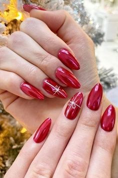 Red Chrome Nails, Christmas Nails Ideas, Nail Art Noel, Candy Cane Nails, December Nails, Red Christmas Nails, Cute Christmas Nails, Christmas Gel Nails, Christmas Nails Acrylic