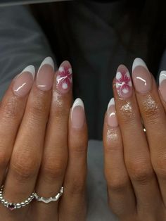 Pink Nails Acrylic With Flowers, Flower Design Gel Nails, Orchid Flower Nail Design, Almond Nails With Hibiscus Flower, Almond Nails Hibiscus, Pink Hibiscus Flower Nails, Acrylic Nail Designs For Summer Almond, Nails Acrylic Flower Designs, Aura Nails With Hibiscus Flowers