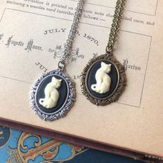 Cat Cameo Necklace Dark Academia Jewelry, Ring And Bracelet, Fan Necklace, Grunge Jewelry, Goth Jewelry, Matching Ring, Cameo Necklace, Cat Necklace, Matching Rings