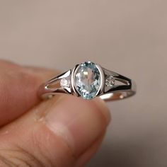 Half Bezel, Cubic Zirconia Engagement Rings, Sterling Silver Wedding Rings, Aquamarine Engagement Ring, Wedding Rings Solitaire, White Gold Wedding Rings, Aquamarine Rings, Girly Jewelry, Natural Aquamarine