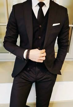 Cool Tuxedos, Formal Suits Men, Stylish Men Wear, Blazer Outfits Men, Slim Fit Suit Men, Suits Men Business, Formal Men Outfit, Mens Fashion Blazer