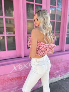 Perfect heart layered tulle crop top to dress up or down paired with denim, leather, or skirts! Tulle Crop Top, 25th Bday, Inspo Reference, Perfect Heart, Business Clothing, Unique Top, Glitter Print, Pink Tulle, Red Glitter