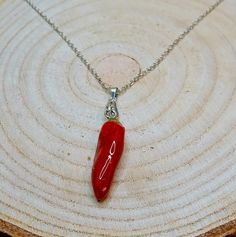 Welcome to my shop!  Red Chili Pendant, Chili  Necklace, Chili Pepper Pendant, Red Chili Charm, Pepper Jewelry , Stacked Pepper Necklace, Natural Jewelry The Necklace  are made of dried real pressed chili and resin. Due to the handmade products, the Necklace  you received will be a little difference from the images but very similar, that means you have the unique earrings in the world. The resin jewelry  are one of the best gifts for her birthday, wedding, mother's day, anniversary ,Valentine,an Chili Necklace, Pepper Necklace, Gifts For Her Birthday, Natural Jewelry, Best Gifts For Her, Red Chili, Chili Pepper, Nature Jewelry, Handmade Products