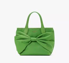 On Purpose Ksnyl Bow Tote | Kate Spade New York Kate Spade Quilted Bag, Top Designer Handbags, Work Tote Bag, Luxury Purses, Unique Bags, Kate Spade Purse, Large Shoulder Bags, Mini Tote, Quilted Bag