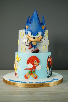 sonic the hedgehog on top of a cake