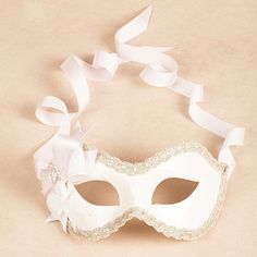 Snowflake Costume, White Masquerade Mask, Snow White Halloween Costume, White Masquerade, White Halloween Costumes, Bride Halloween, Costume Masquerade