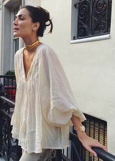 Boho Blouse Outfit, Natural Essence Style, Boho Blouse Pattern, Boho Chic Outfits, Looks Street Style, Fashion Victim, Moda Vintage, Mode Inspo, Boho Outfits