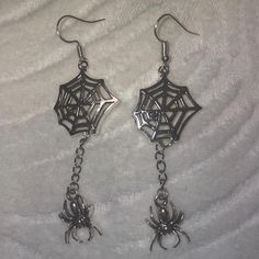 These are Spider inspired earrings, where the spider is hanging from its web. Spider Web Earrings, Redwood City, The Spider, Spider Web, Halloween Shopping, Jewelry Earrings Dangle, Etsy Earrings, Dangle Drop Earrings, Dangle Earrings