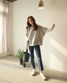 #pighip #banyoonhee winter #style2016 Fall Closet, Kirsten Dunst, Ulzzang Fashion, Japanese Outfits, Casual Clothes, Clothes Ideas, 2016 Fashion