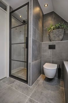 Bilik Air, Small Bathroom Layout, Washroom Design, Bathroom Redesign, Bathroom Design Decor, Bathroom Inspiration Decor, Bathroom Design Luxury, Bathroom Layout, Bathroom Renos