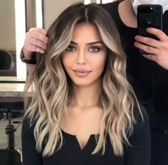 Cold Blonde, Baylage Hair, Bright Blonde Hair, New Hair Look, Easy Hair Updos, Balayage Hair Blonde, Festival Hair, Hair Stylist Life