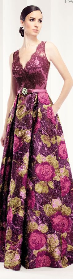 Elegante Casual, Amazing Outfits, Gowns Of Elegance, Floral Fashion, Monique Lhuillier, Lovely Dresses, About Fashion