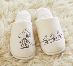 Peanuts™ Slippers #potterybarn What I Like About You, Dr Shoes, Karate Kid, Fall Accessories, Monogrammed Items, 귀여운 동물, Slide Slipper, Look Cool, Things To Buy