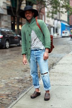 Green Marcus Allen, Mode Hippie, Men Street Fashion, Hip Hop Outfits, Sharp Dressed Man, Well Dressed Men, Mens Street Style, Primavera Estate