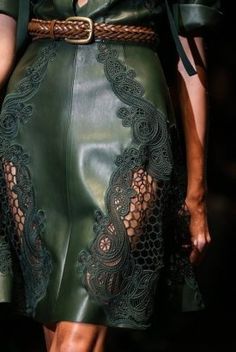 Одноклассники Detail Couture, Mode Tips, Gucci Spring, Couture Mode, فستان سهرة, Couture Details, Looks Street Style, 2015 Fashion, Spring Summer 2015