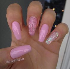 Follow @NailsBySab  on Instagram Pink Nail Designs, Nails Glitter, Instagram Nails, Popular Nails, Nails French, Nails Long