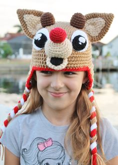 Rudolph the Red Nosed Reindeer had a very crochet nose! (oh, yes I did.) For Christmas this year you can make this adorable Rudolph the Red Nosed Reindeer Crochet Hat with my premium crochet pattern and tutorial. This Rudolph crochet hat is made with soft, durable acrylic yarn and Movie Crochet, Crochet Hat Pattern Kids, Reindeer Crochet, Pola Topi, Crochet Character Hats, Crochet Christmas Hats, Rudolph Red Nosed Reindeer, Branch Trolls, Reindeer Hat