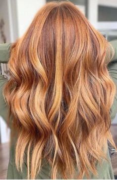 Hair Color With Highlights, Caramel Blonde Hair Color, Color With Highlights, Ginger Hair Dyed, Red Hair Colors, Caramel Hair Color, Medium Brown Hair Color, Hair Colors To Try